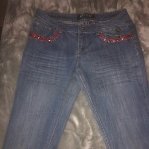 Dereon jeans